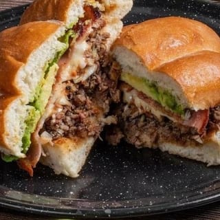 Torta Milanesa De Asada / Breaded Steak