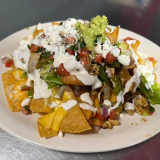 Nachos Mar y Tierra
